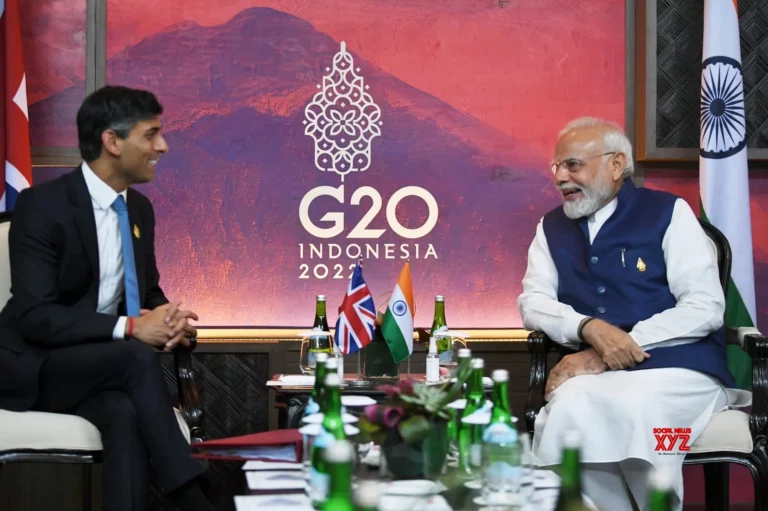 Rishi Sunak (l) with Narendra Modi at November G20 summit in Bali1